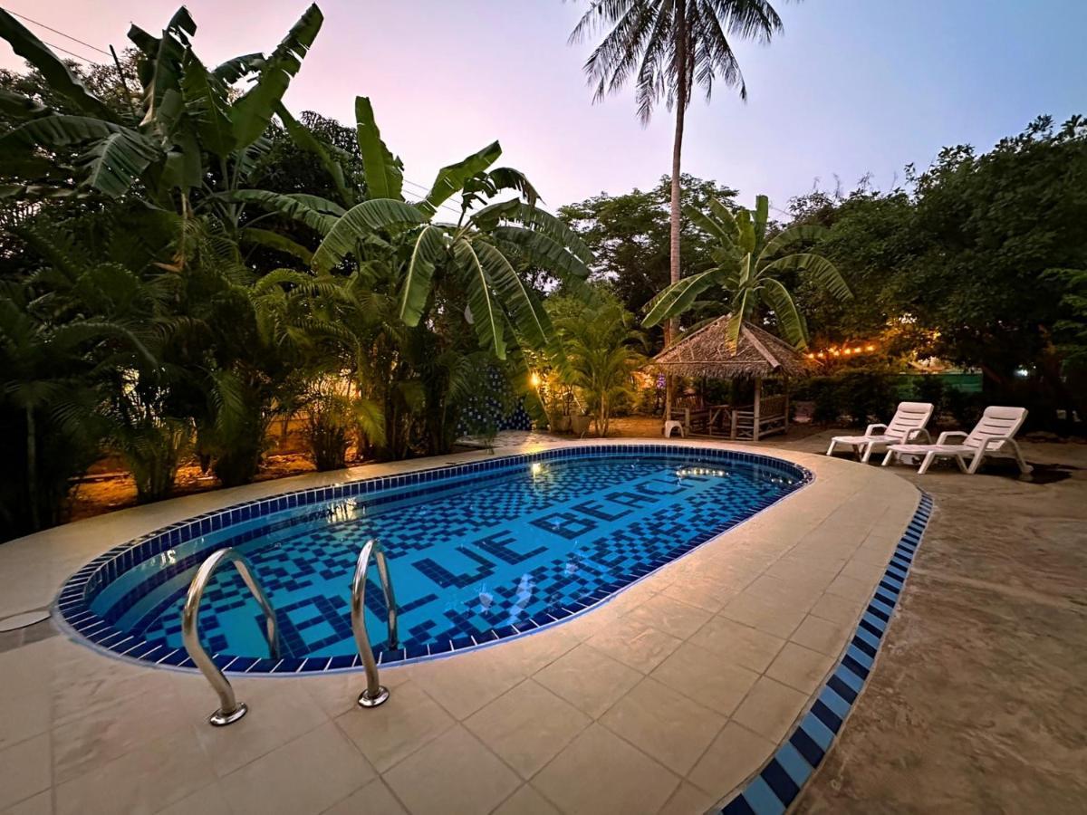 Blue Beach Resort Baanphakrimlay Екстер'єр фото